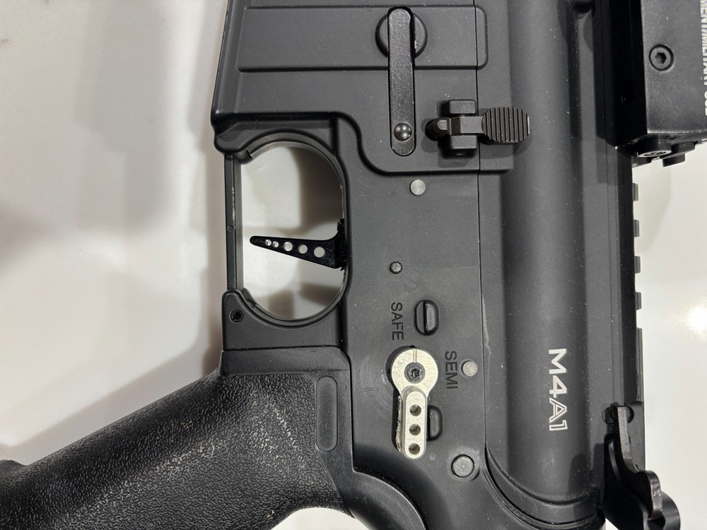 Daniel Defense AEG DDM4A1 Black Airsoft Bundle **READ DESCRIPTION**