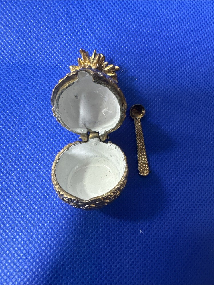 Miniature Trinket Boxes With Spoon Inside