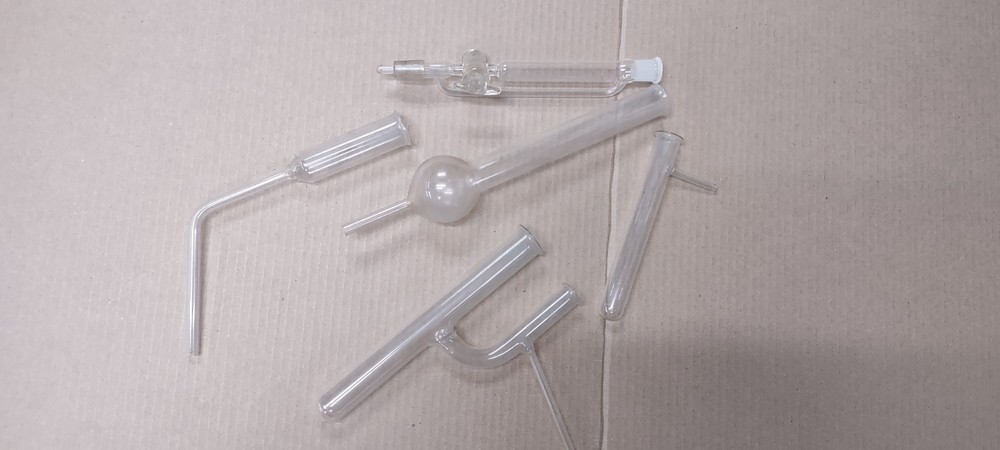 Vintage Lab Glass 5 pc