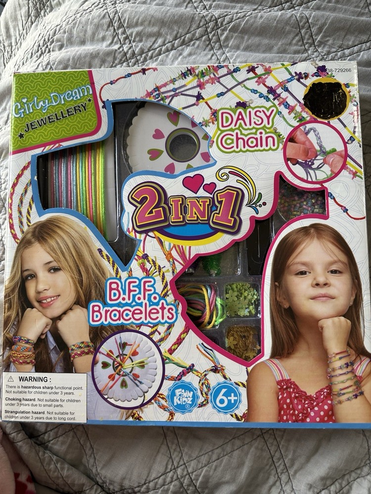 At Home Bracelet Makers