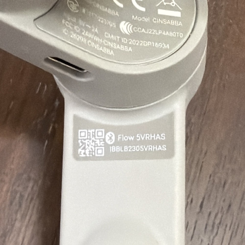 Insta360 Flow Motorized Foldable Smartphone Gimbal Stabilizer