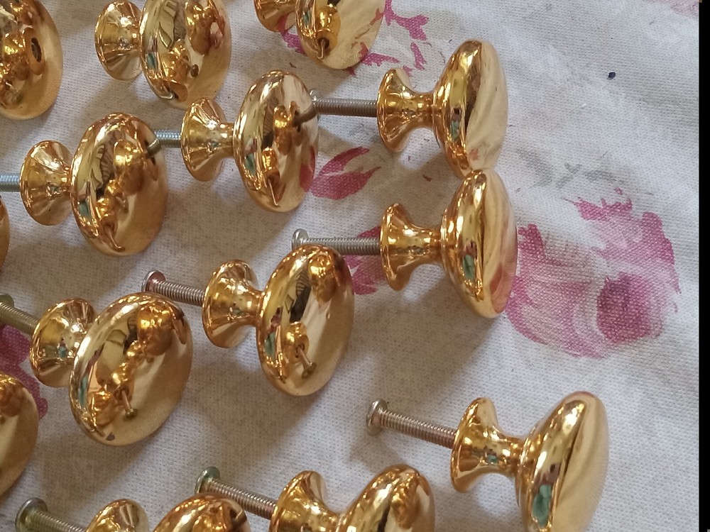 Knobs 29 Gold Tone Metal , 1" Round ~ with some screws Kitchen ~