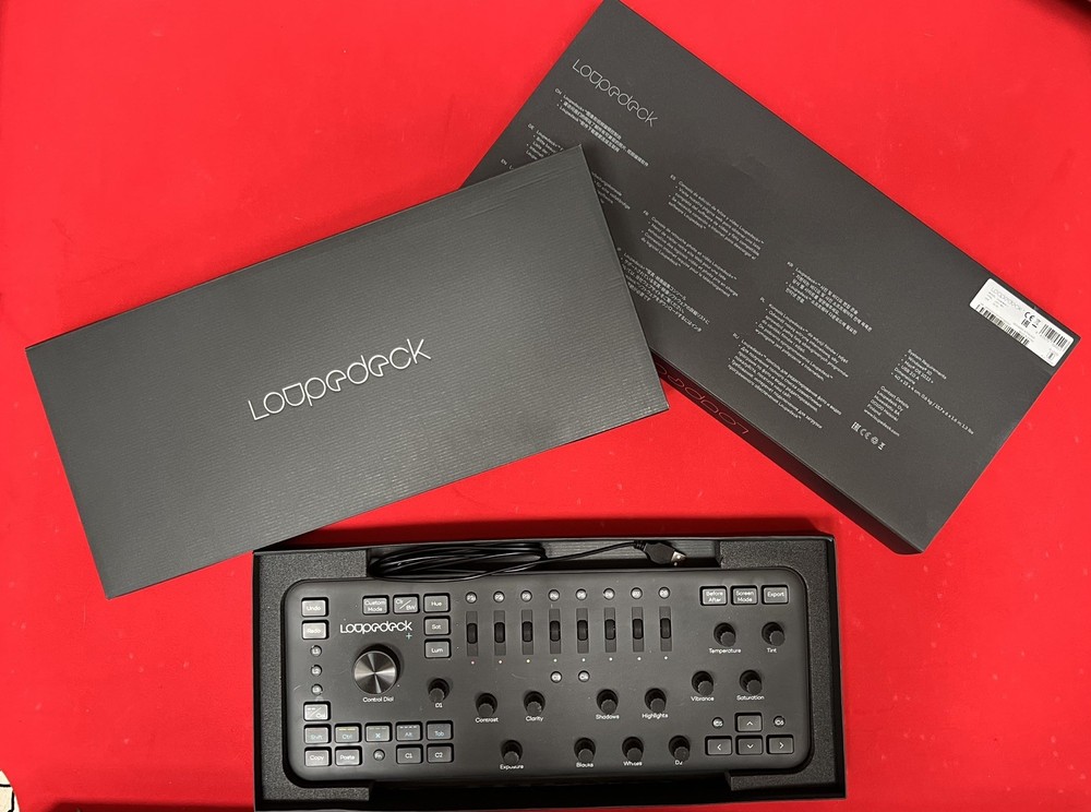 Loupedeck + USB Photo Editing Console LDD-1801