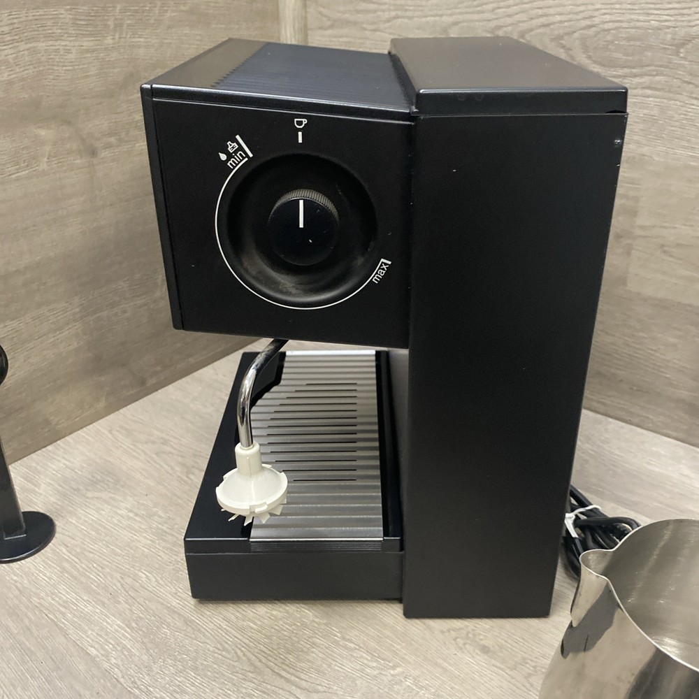 Braun E400T Counter Top Espresso Maker Type 3060