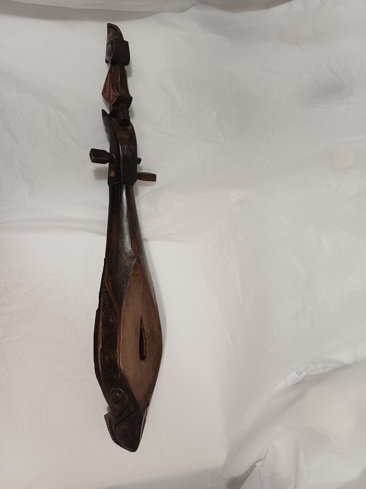 Hasapi Lute wood 2 string musical instrument from Sumatra