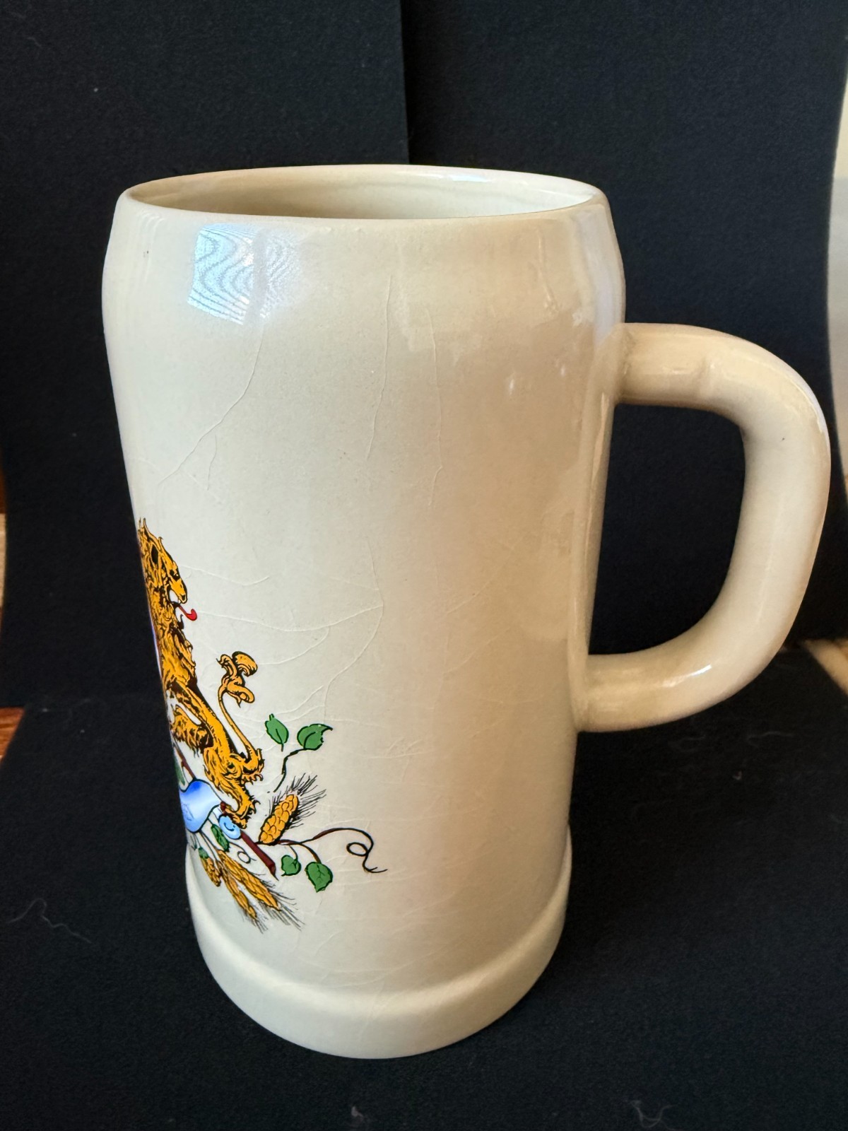 VTG Hofbrauhaus Munchen German Beer Stein Mug Germany Oktoberfest .5L 16 Oz.