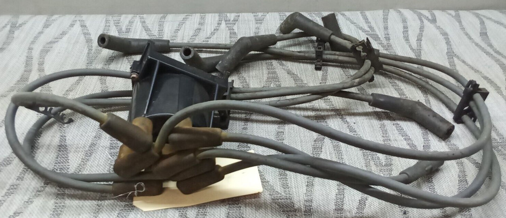 1997 OMC 4.3L Distributor Cap w/wires 3854331