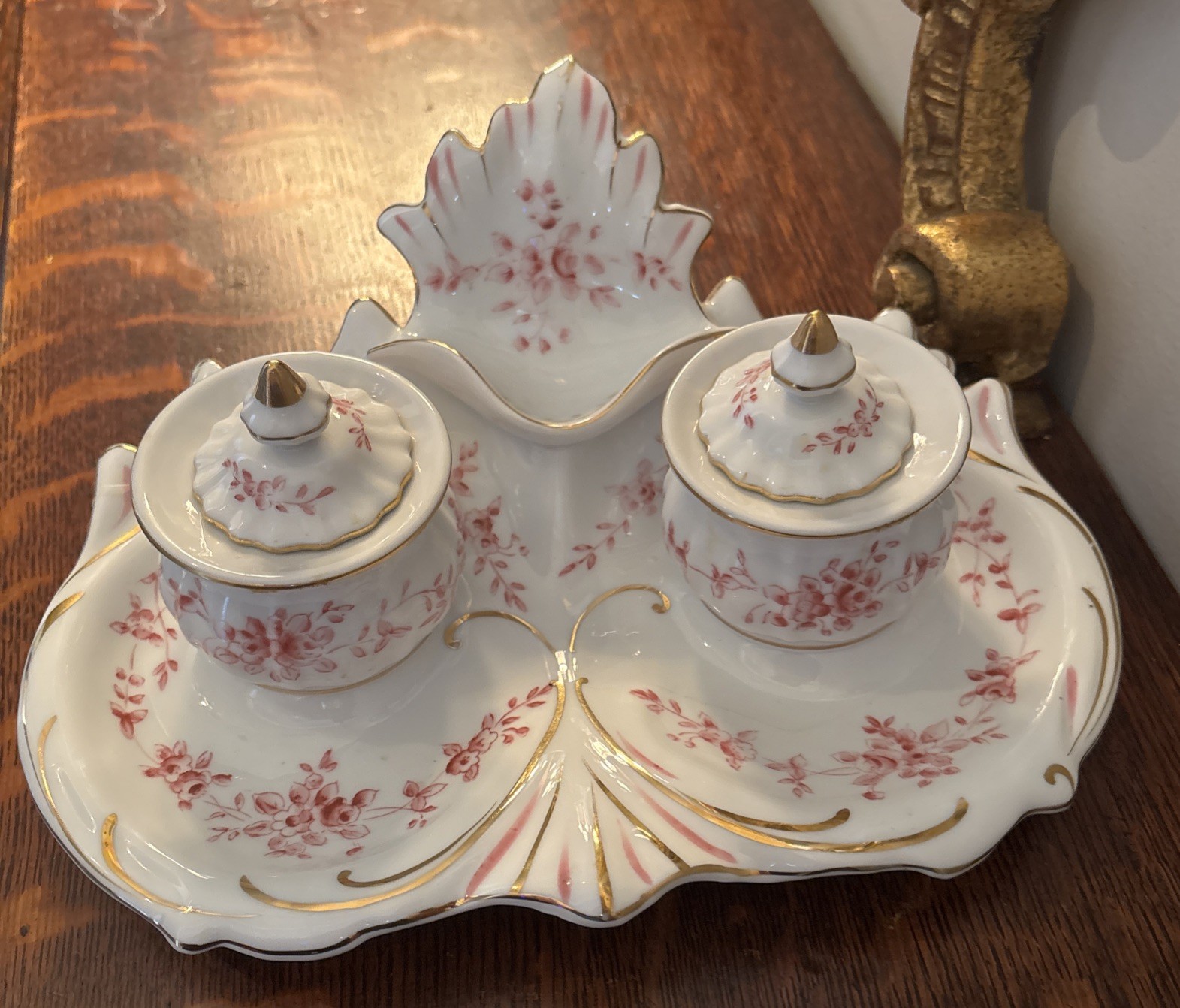 Porcelain 5 Piece Inkwell Dresser Set~Sandrea Japan G904~Chips & Cracks