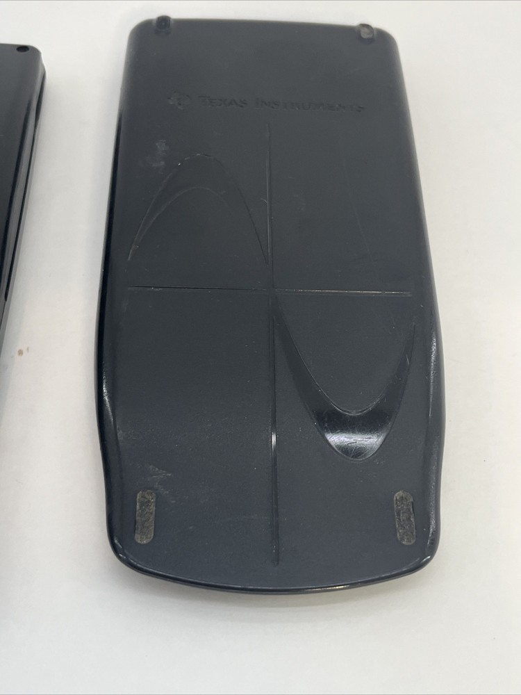 TI-83 Plus Graphing Calculator - Texas Instruments — Inv002