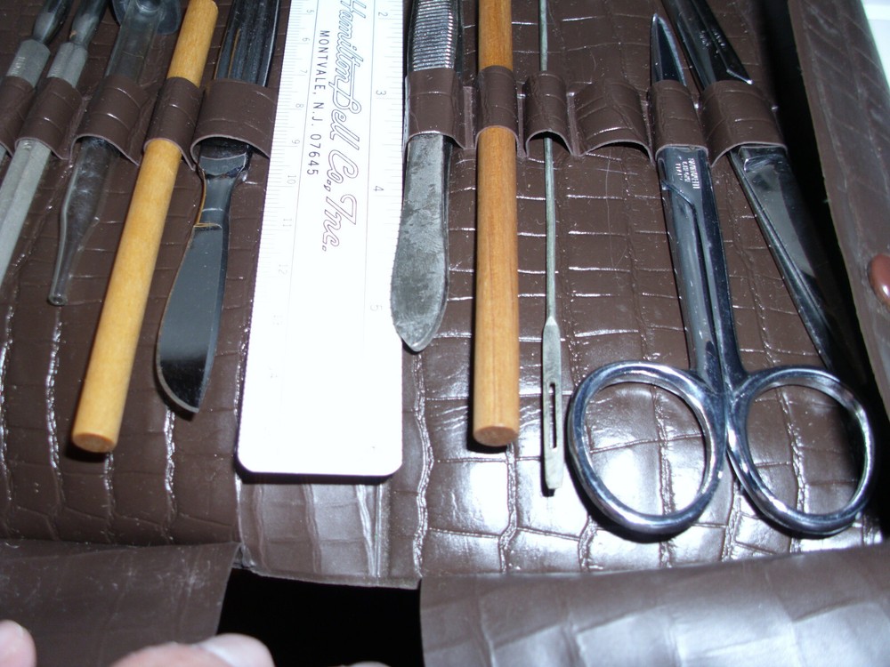 Vintage Hamilton Bell Co. Disection Kit- Excellent Condition with extra pieces
