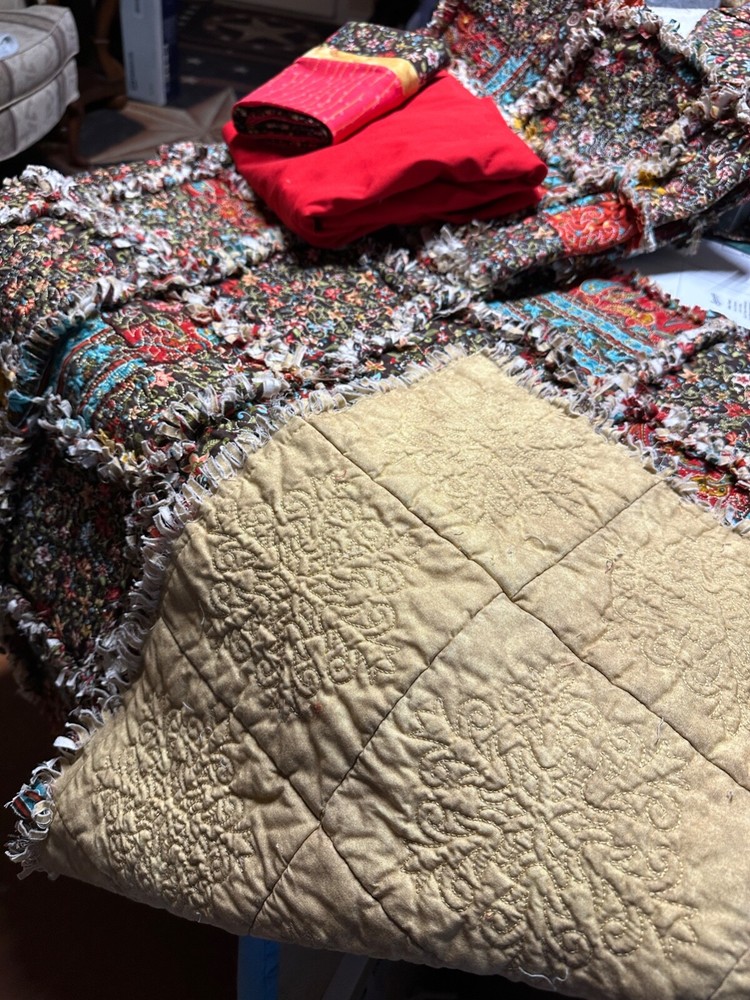 Rag Crib Quilt, Fitted Sheet, Standard Pillow Case & mini throw