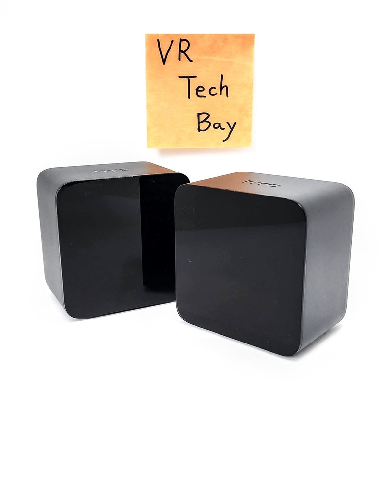 2 HTC Vive VR Base Station 1.0 Lighthouse (Pair)