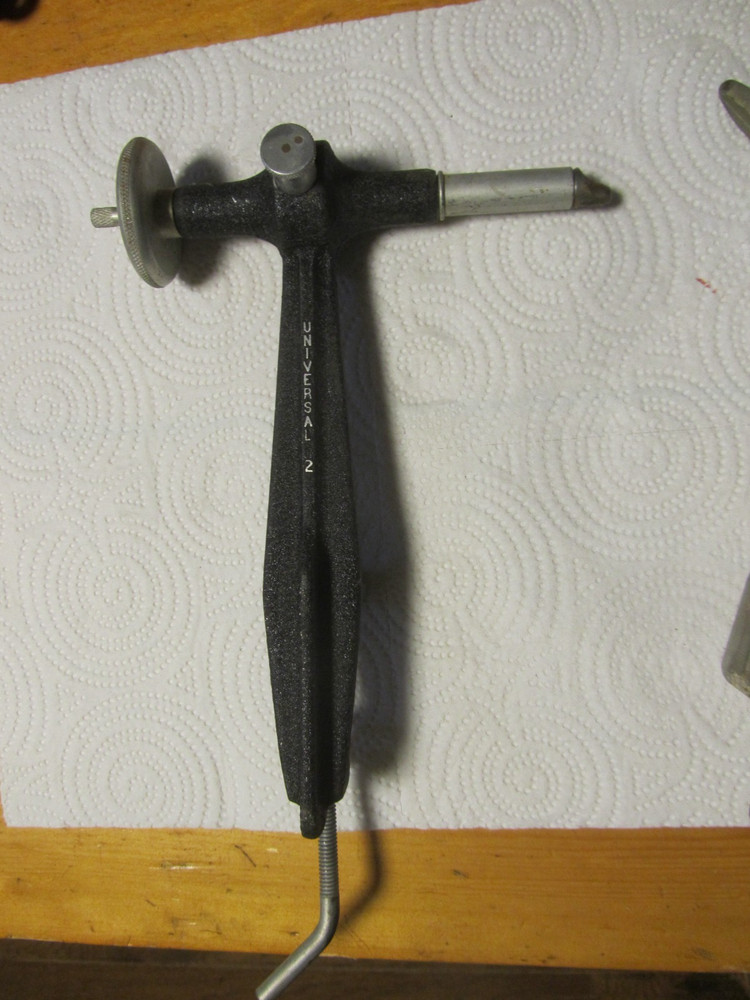Universal  2 Fly Tying Vise