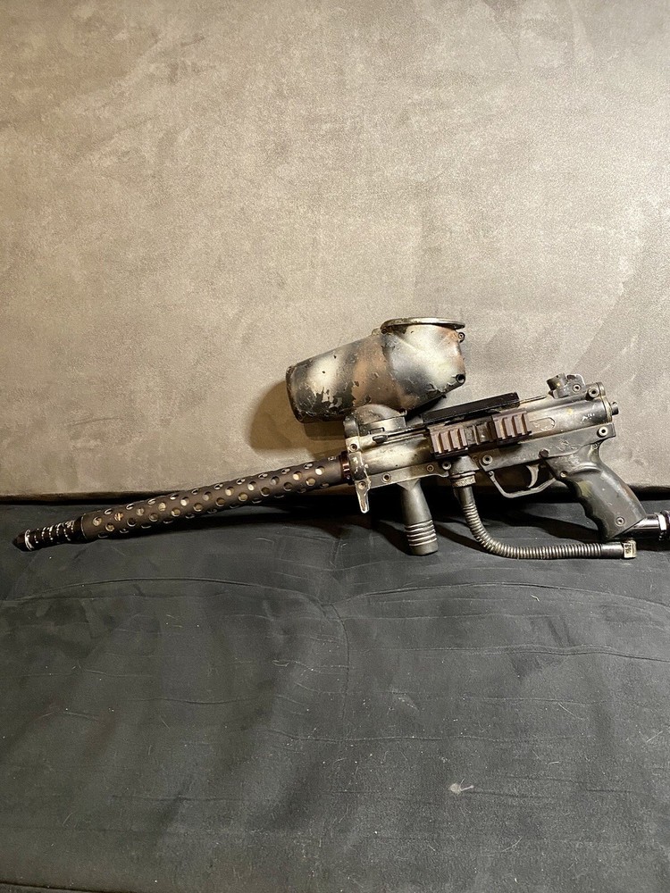 Tippmann A5 Custom Paintball Gun + GEAR