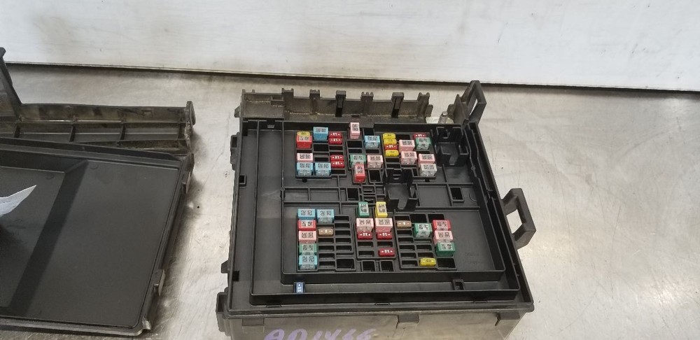 24 FORD E350 SUPER DUTY ENGINE FUSE BOX 7.3L