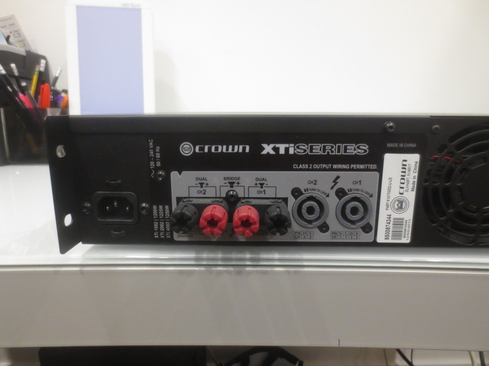 crown xti 4002 power amplifier