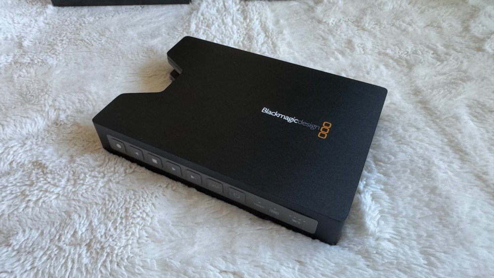 Blackmagic Design HyperDeck Shuttle 2 - Model HYPERD/PT2