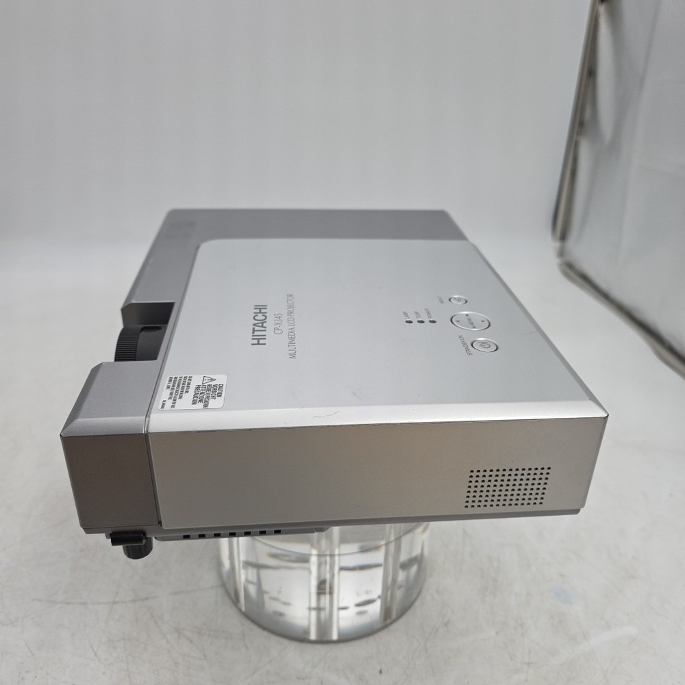 Hitachi CP-X345 Multimedia LCD Projector Untested