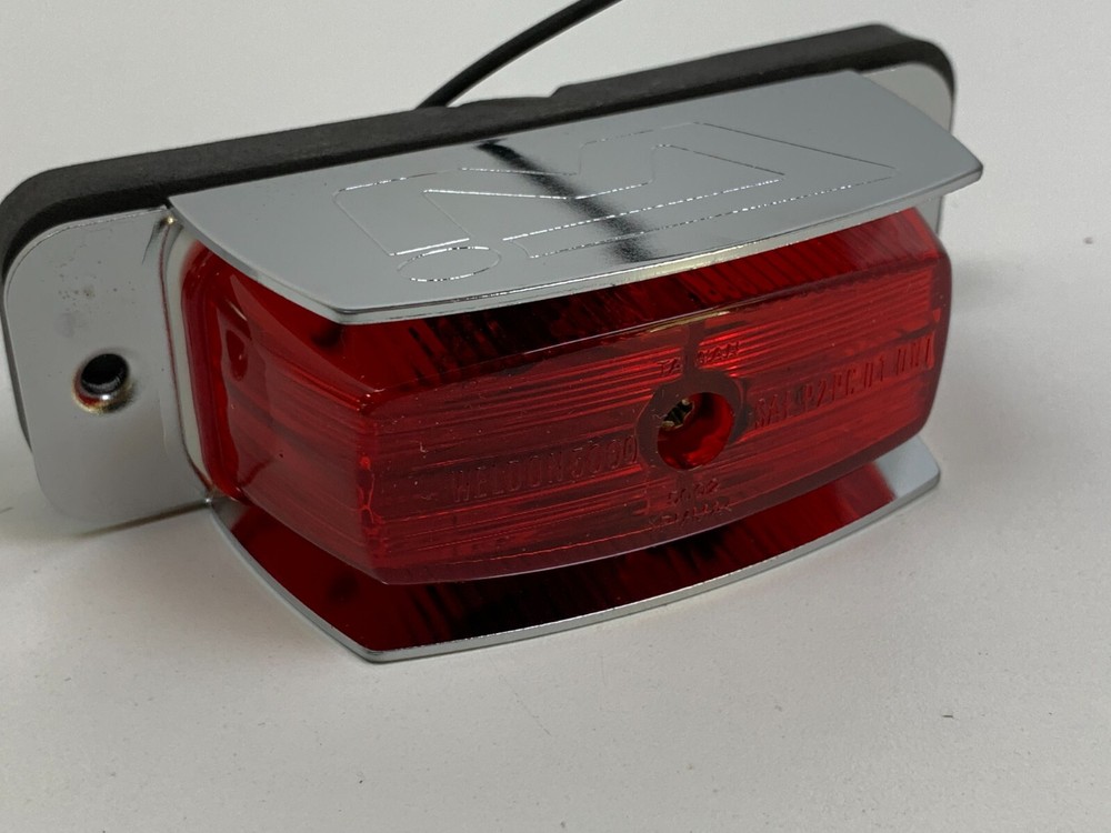 Weldon W5000SR-2 Red Clearance Light Dual Bulb Chrome