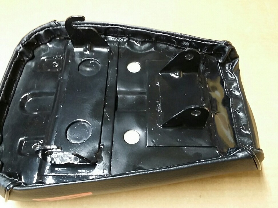 HONDA Z50R 1980 AND 1981 SEAT BLACK NEW REPRODUCTION (1980-1981) (254)