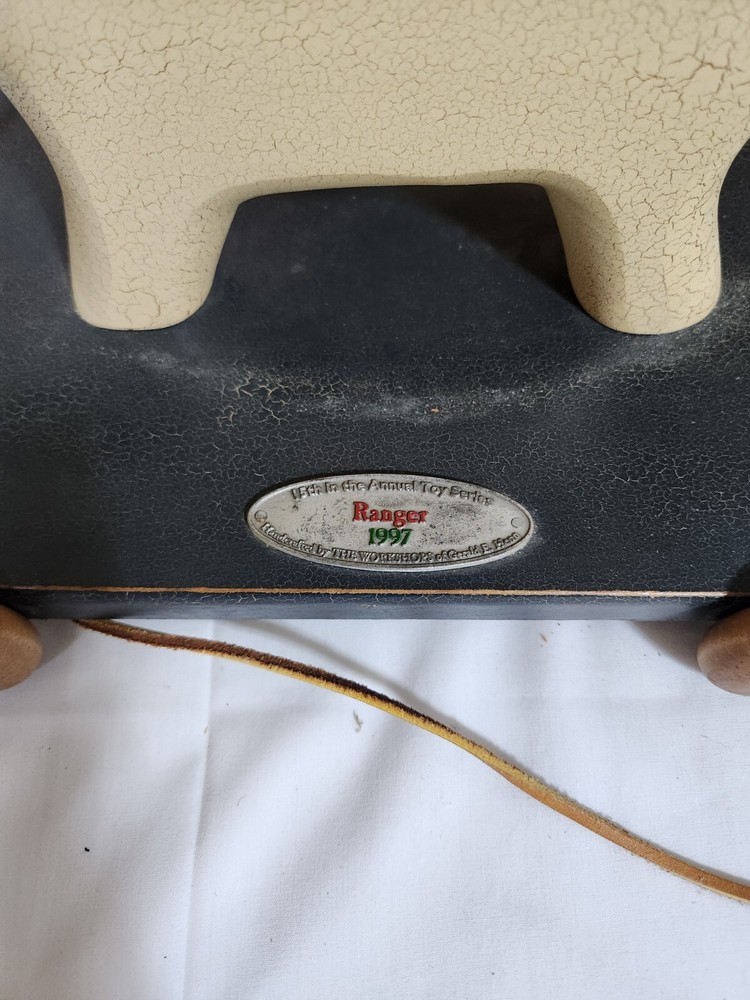 Henn Workshop "Ranger The Dog" 1997 Pull Toy