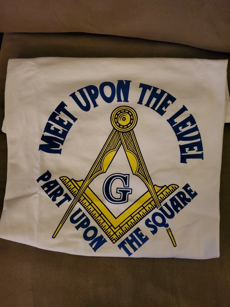 MASONIC  - MEET UPON THE LEVEL  T-SHIRT
