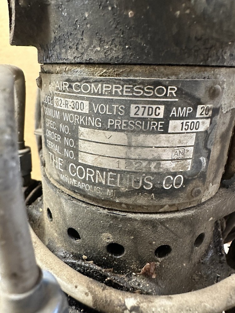 Cornelius 32-R-300 Aircraft Air Compressor