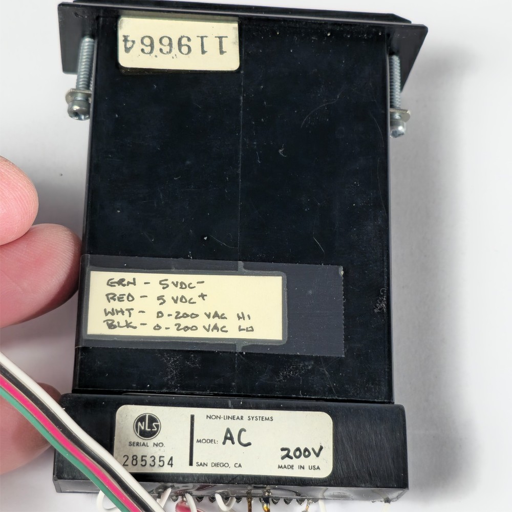 Model PM-352/AC Digital Panel meter