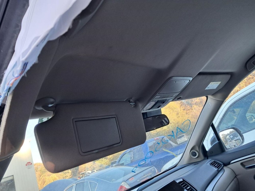 PILOT 2020 Glove Box 4864155