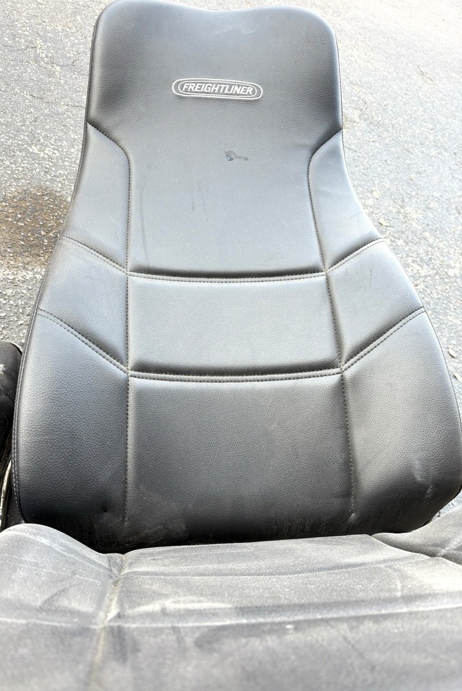 Freightliner Heavy Duty Seats