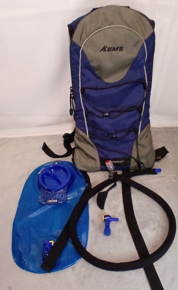 EMS Eastern Mountain Sports Hydration Backpack with 2L Bladder Insulated
