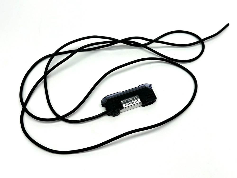Keyence FS-V31P Fiber Amplifier Main Unit 72" Cable