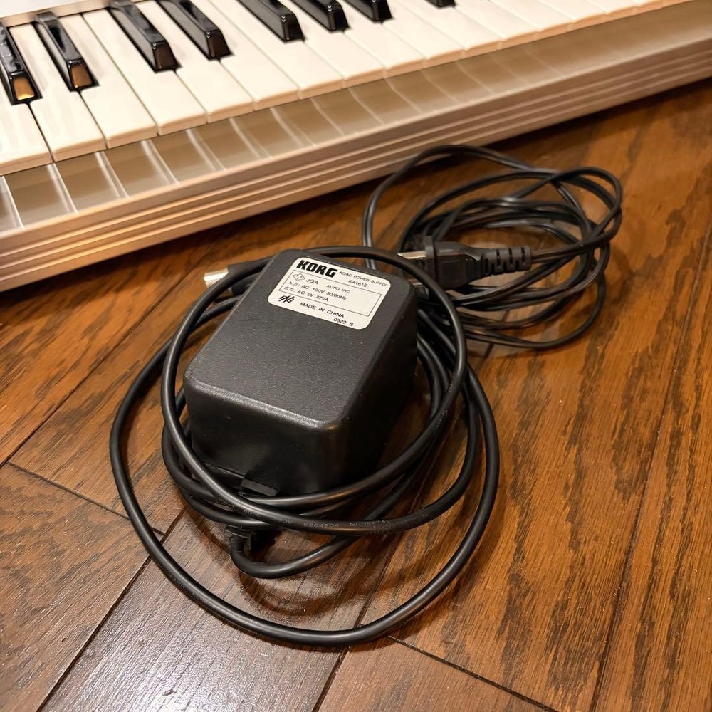 KORG RADIAS KEYBAORD Synth