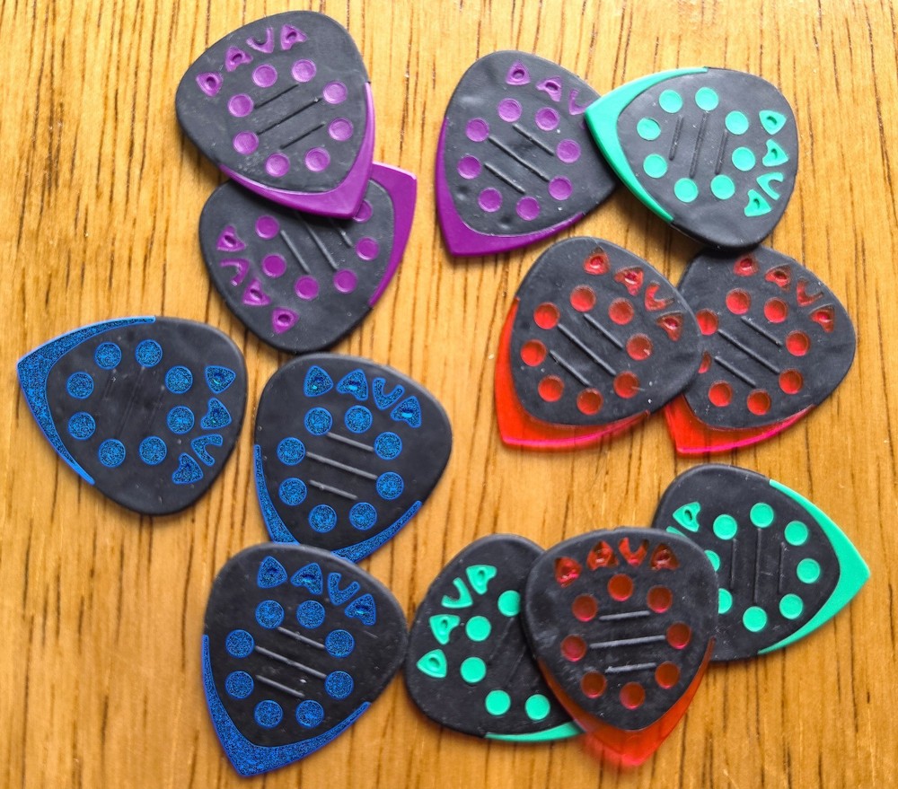 DAVA Control Grip Tip Guitar PICKS combo Delrin, Gel  12-PICKS