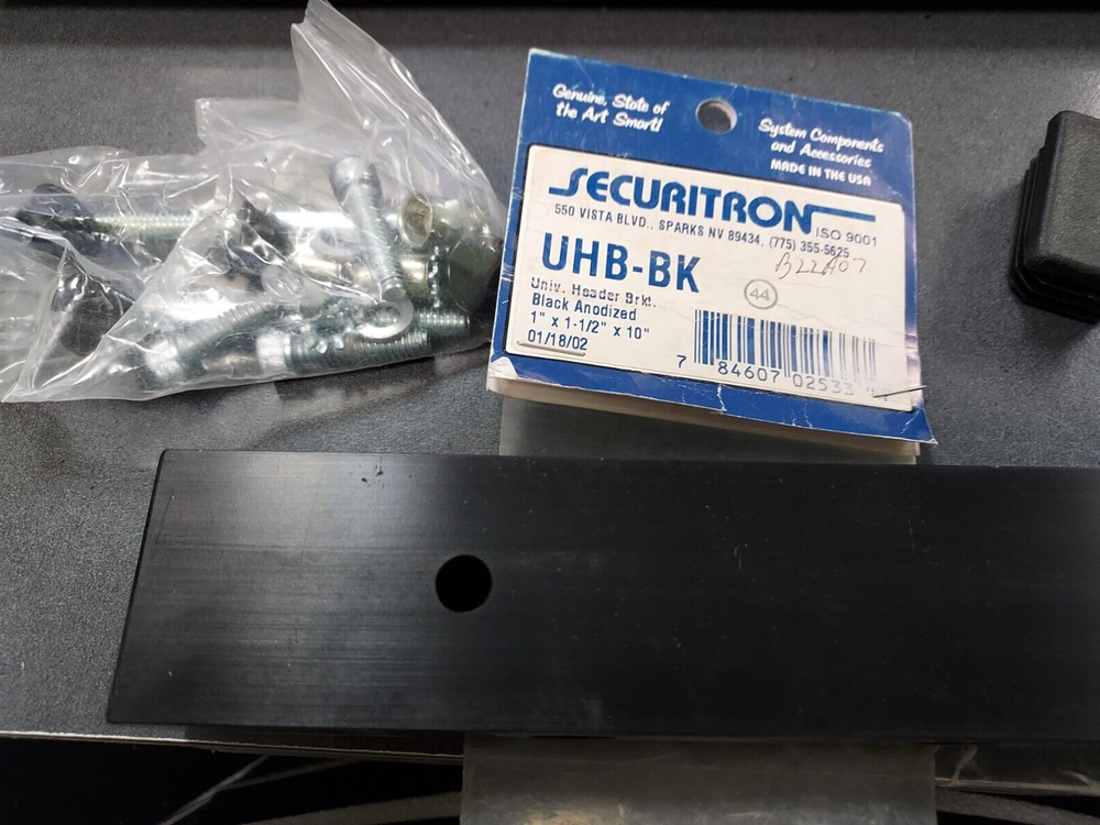 SECURITRON - Universal Header Bracket Kit - Black Anodized UHB-BK *NOS*