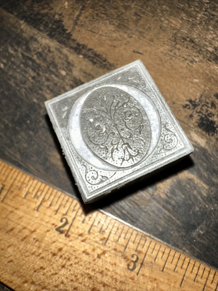 Printing Block ( Floral Scene ) Lead Block, Nice Lines!