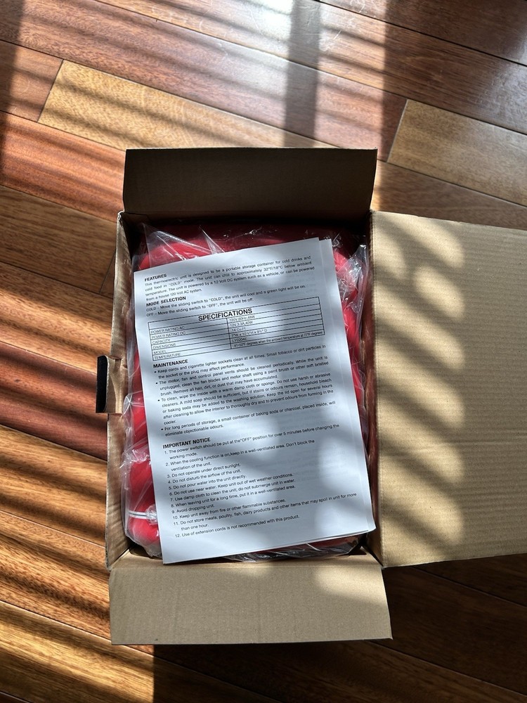 Red Classic Style Mini Refrigerator