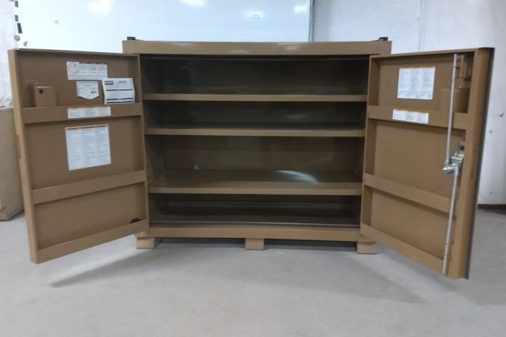 Knaack 1020 52 Cu Ft Total Storage Cap Tan Steel Jobsite Cabinet