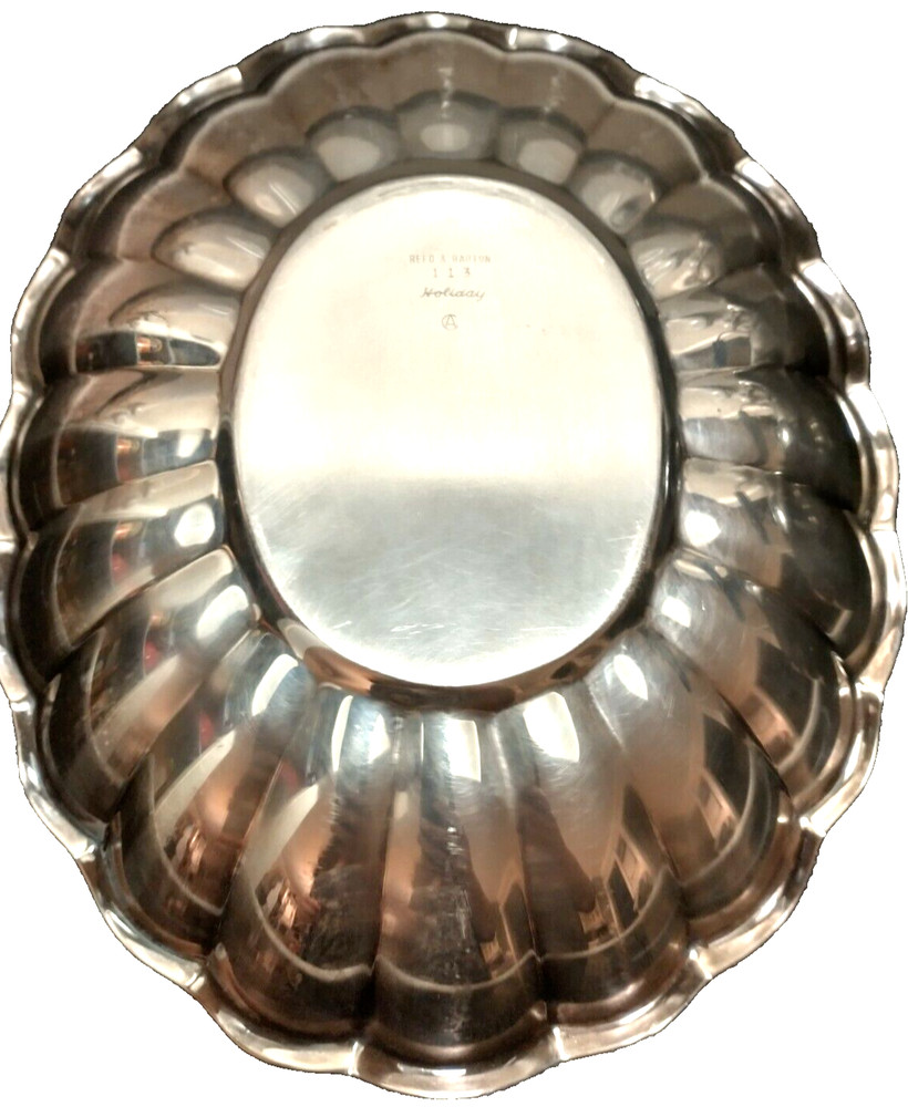 Silver Plate Reed & Barton Scalloped Bowl #113 Silver Plated A36