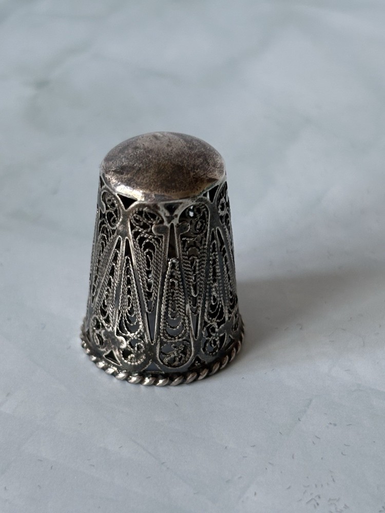 Spanish Silver Filigree Thimble Unmarked Gift Sewer Art