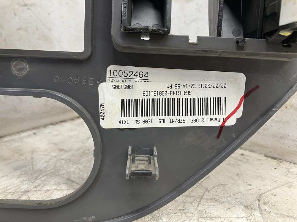 2013-2022 Peterbilt 579 GAUGE AND SWITCH Dash Panel - Used