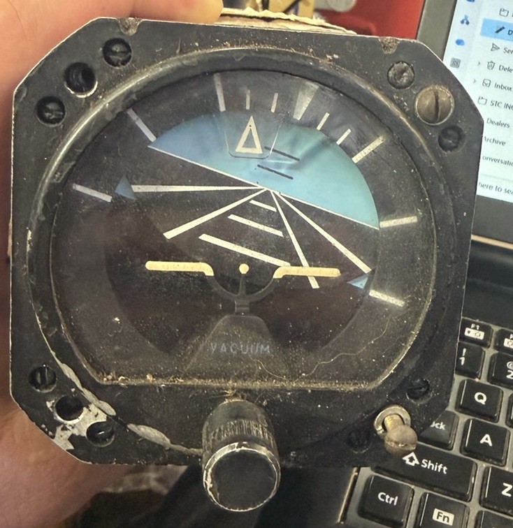 Cessna Attitude Indicator C661076-0103