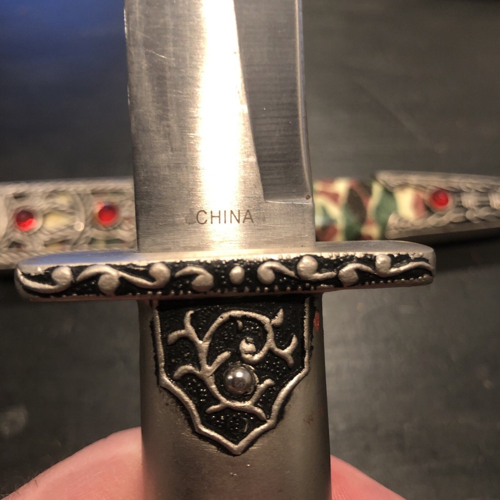 Tibet Dagger