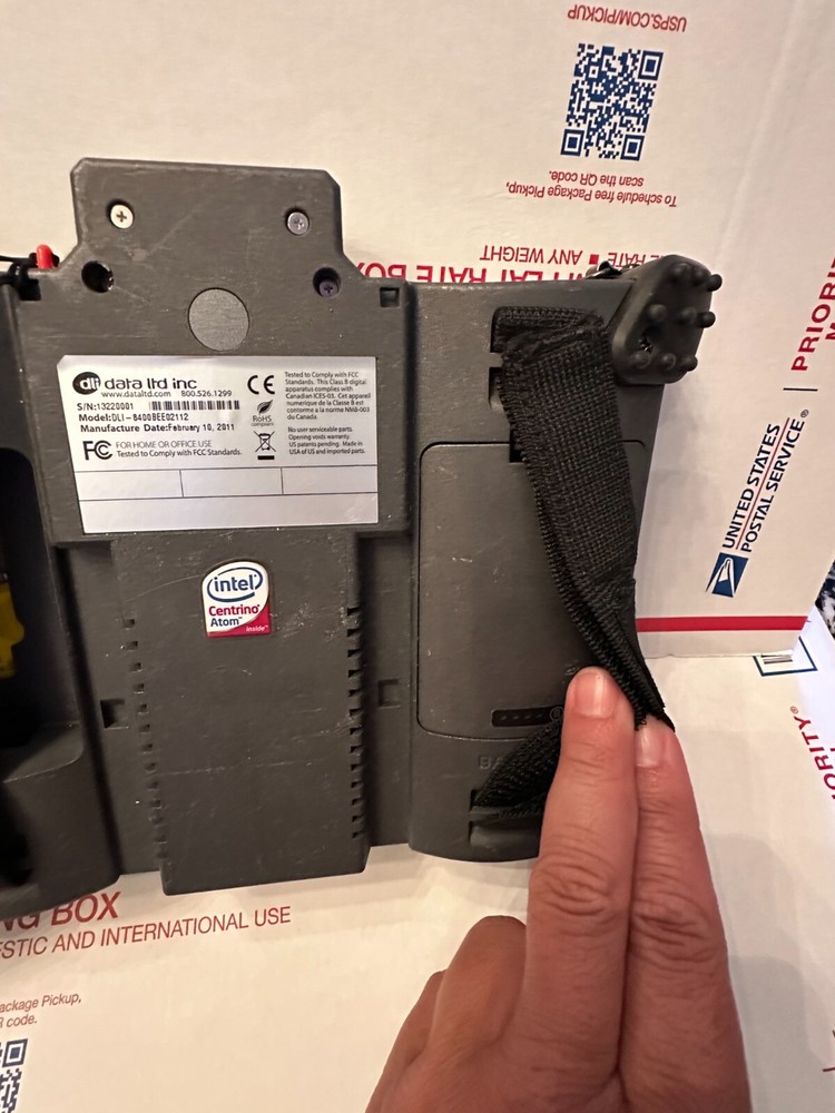 DLI 8400D Ultra-rugged Compact Tablet Computer Intel's Atom Processor - Working