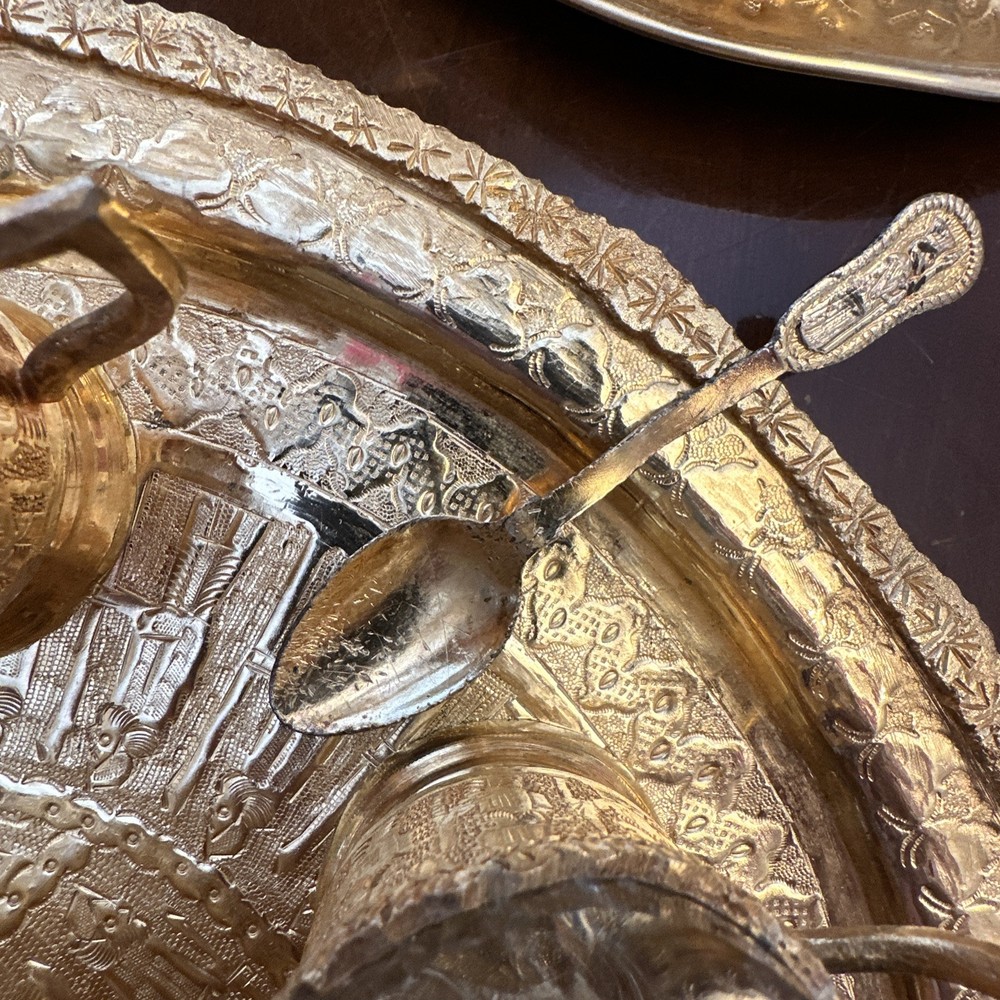 SAMOVAR