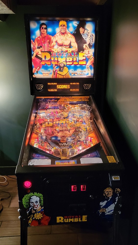 WWF / WWE ROYAL RUMBLE PINBALL MACHINE (NICE!) - DATA EAST