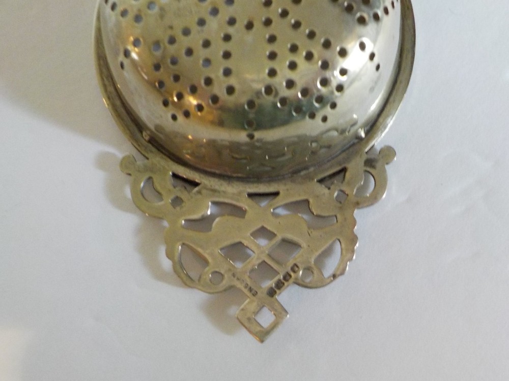 English EPNS Tea Strainer, Pierced Ends (#7)
