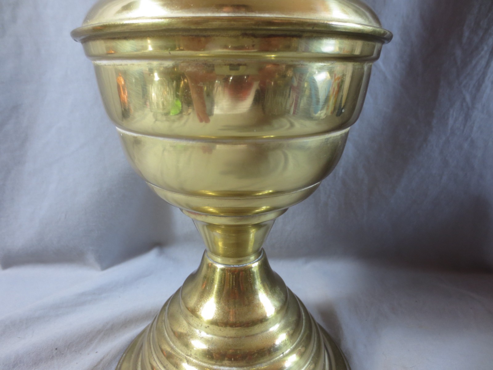 Antique Vintage Made In England Brass Oil Lamp & Chimney Shepards Hut Farmhouse