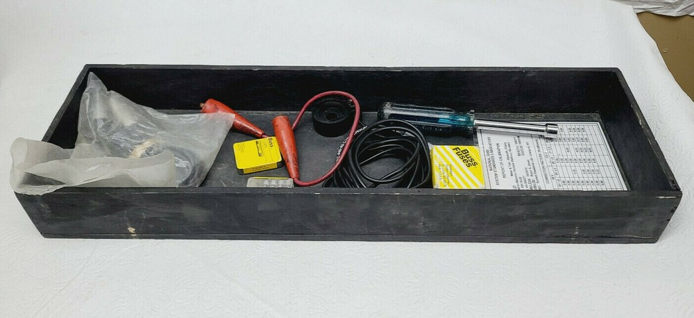 Utec Model 453 Portable WHM Test Kit & 712 COMPARATOR