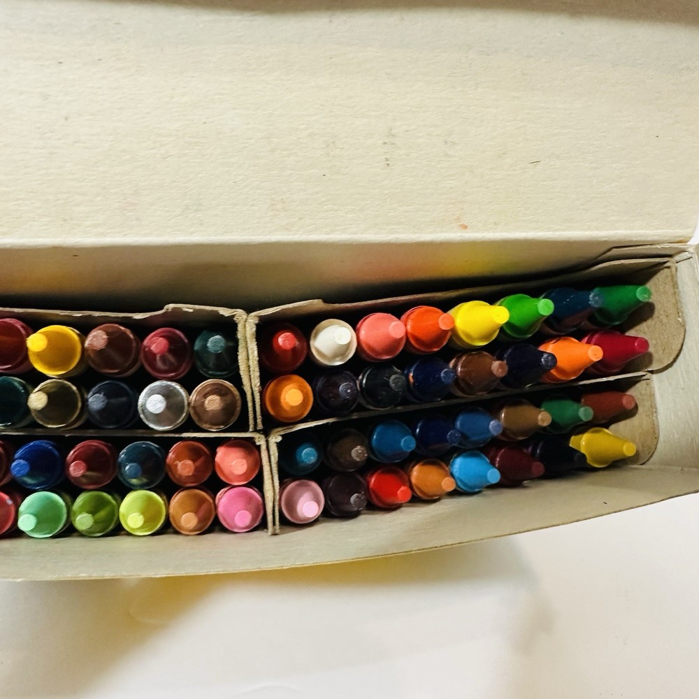 Vintage Crayola Crayons Binney Smith 64 Count With Built In Sharpener